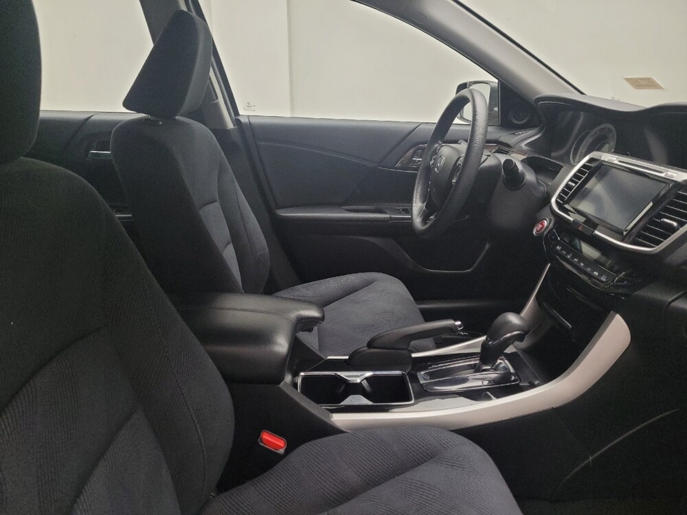 2016 Honda Accord in Eastpointe, MI 48021 - 18078061 21