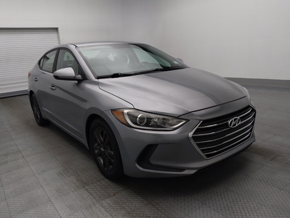 2017 Hyundai Elantra in Gainesville, FL 32609 - 18078126 13