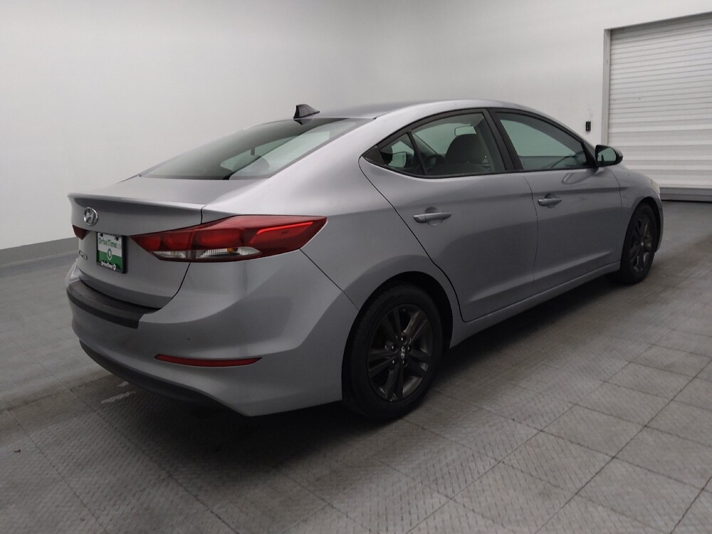 2017 Hyundai Elantra in Gainesville, FL 32609 - 18078126 10