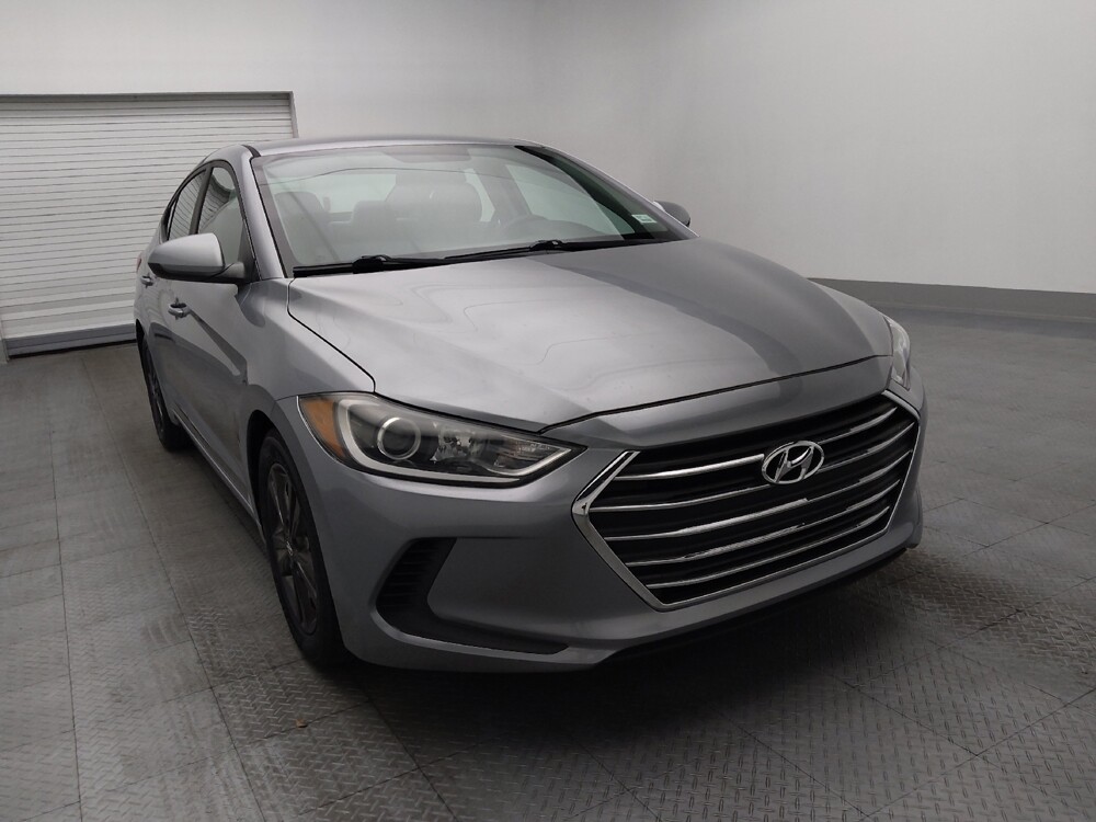 2017 Hyundai Elantra in Gainesville, FL 32609 - 18078126 14