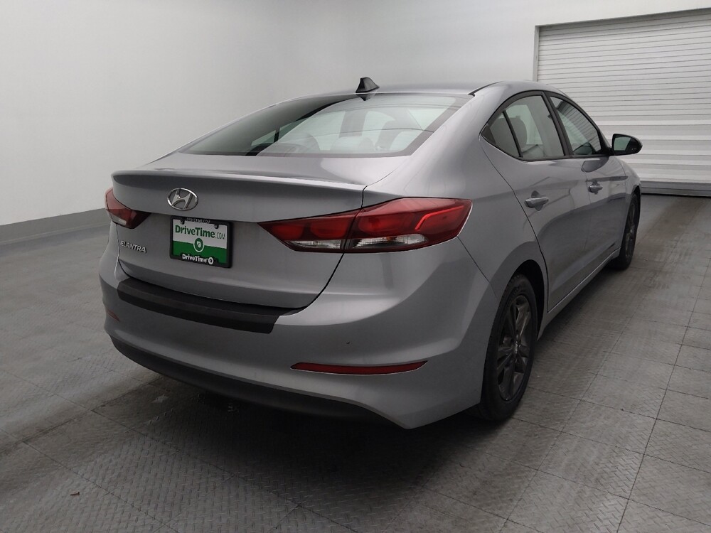 2017 Hyundai Elantra in Gainesville, FL 32609 - 18078126 9