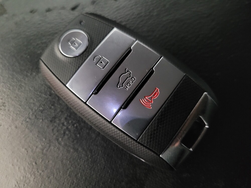 2015 Kia Optima in Tucson, AZ 85705 - 18078134 32