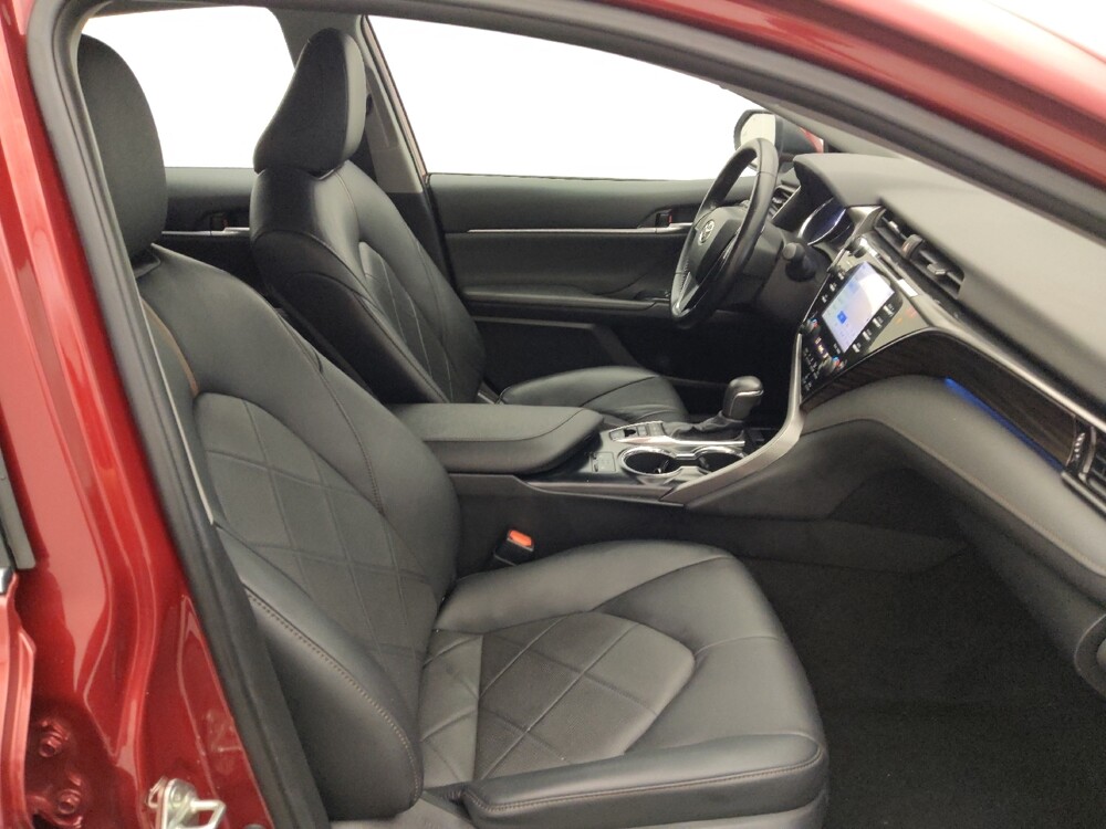 2019 Toyota Camry in Houston, TX 77060 - 18078140 21