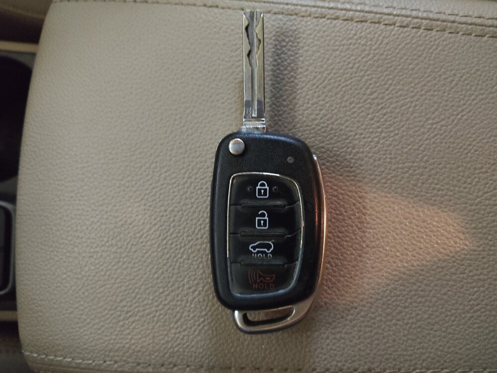 2017 Hyundai Tucson in Charleston, SC 29414 - 18078158 32