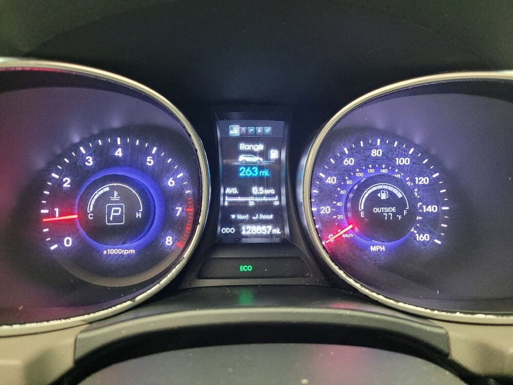 2015 Hyundai Santa Fe in Taylor, MI 48180 - 18078163 23