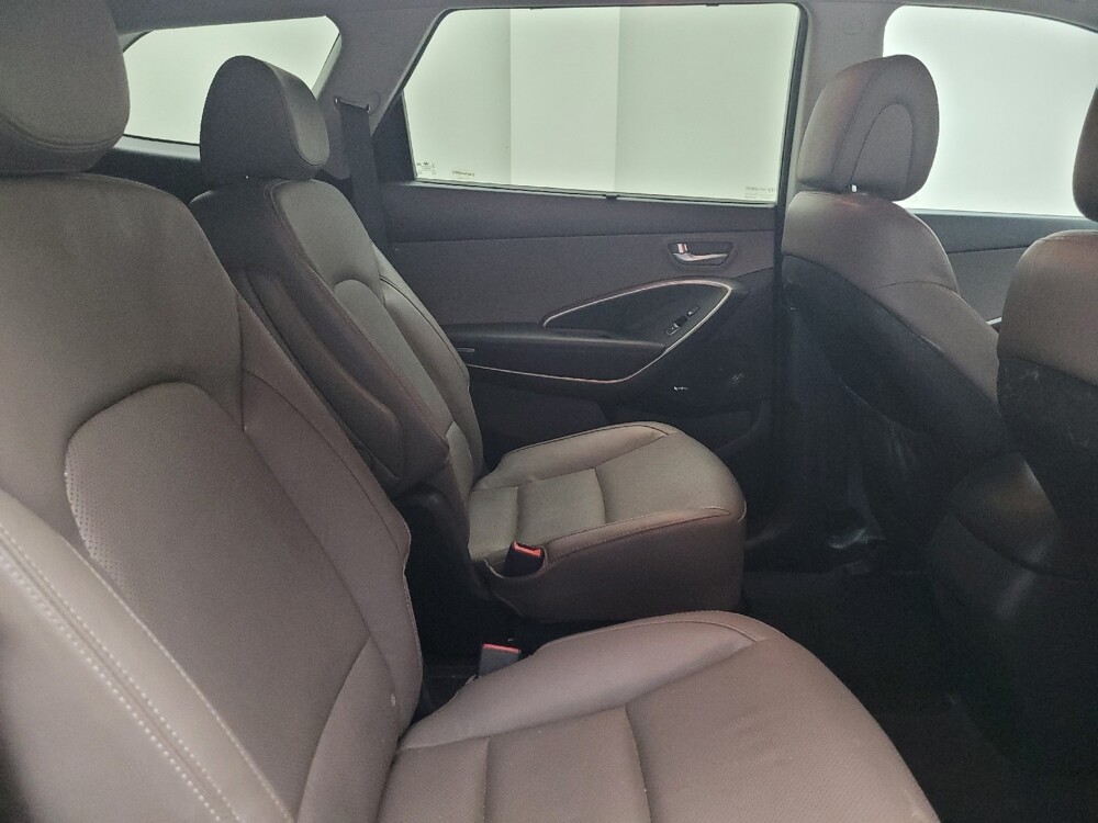 2015 Hyundai Santa Fe in Taylor, MI 48180 - 18078163 19