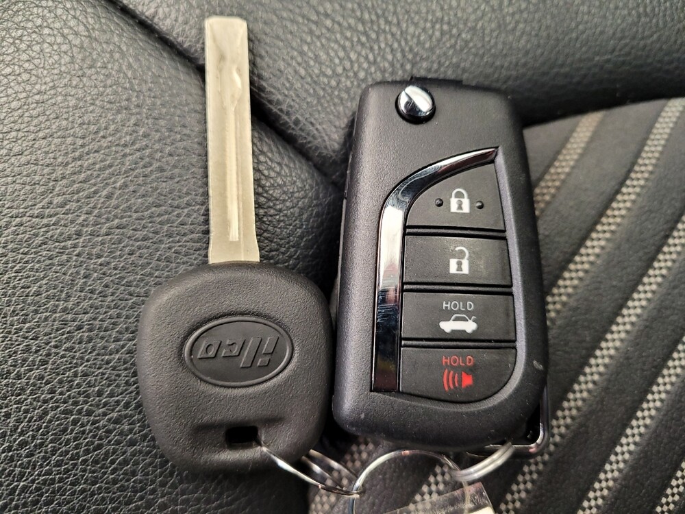 2020 Toyota Camry in Lexington, KY 40509 - 18078170 32