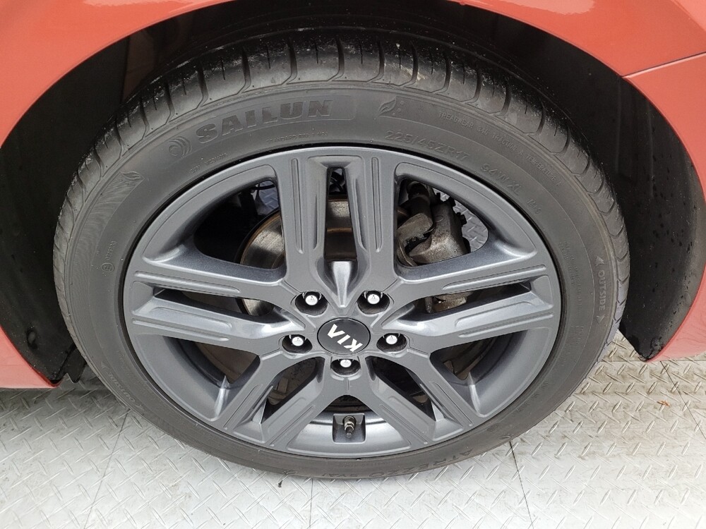 2019 Kia Forte in Fairfield, OH 45014 - 18078174 31