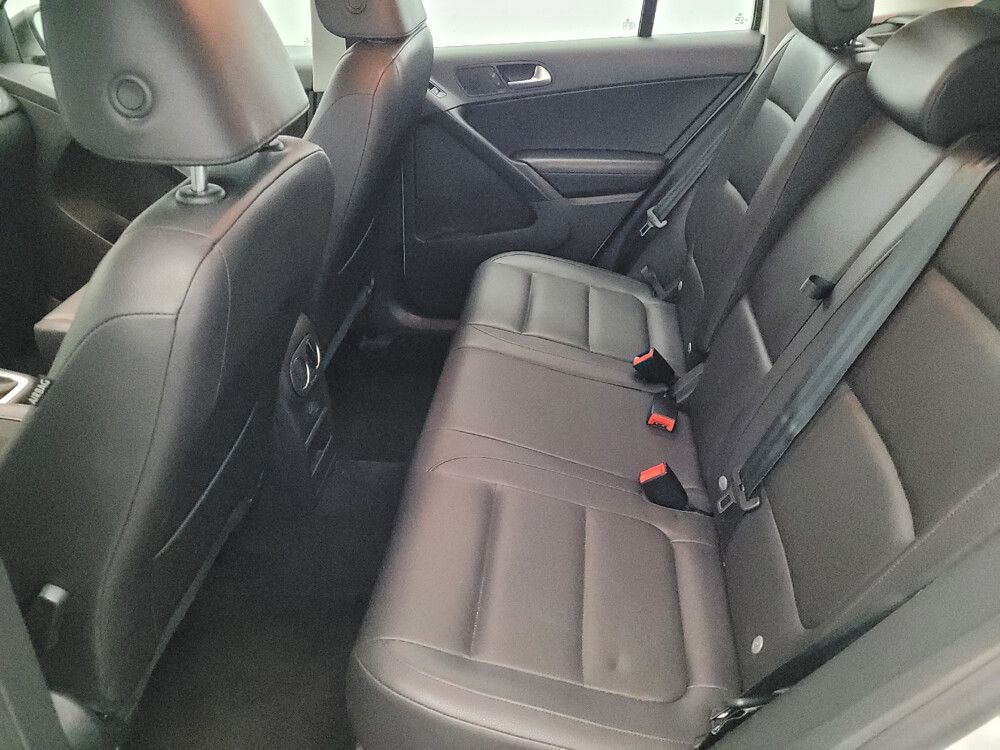 2017 Volkswagen Tiguan in Plymouth Meeting, PA 19462 - 18078196 18