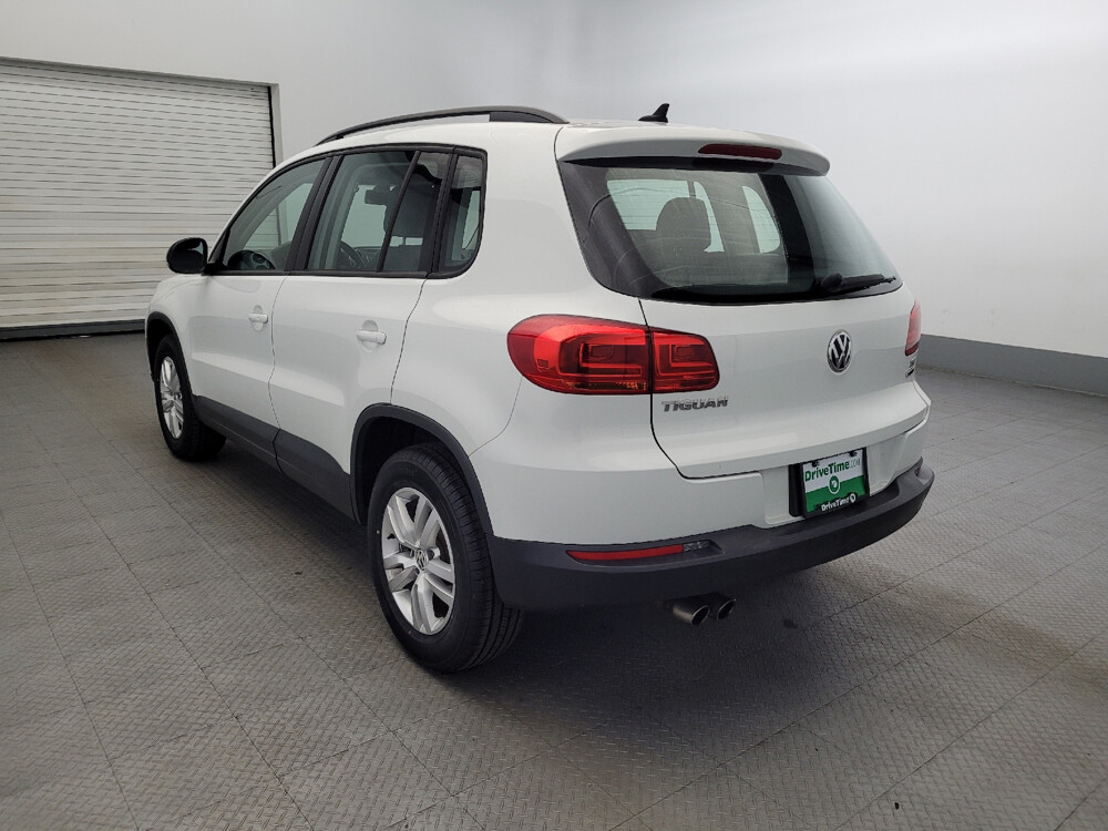 2017 Volkswagen Tiguan in Plymouth Meeting, PA 19462 - 18078196 5