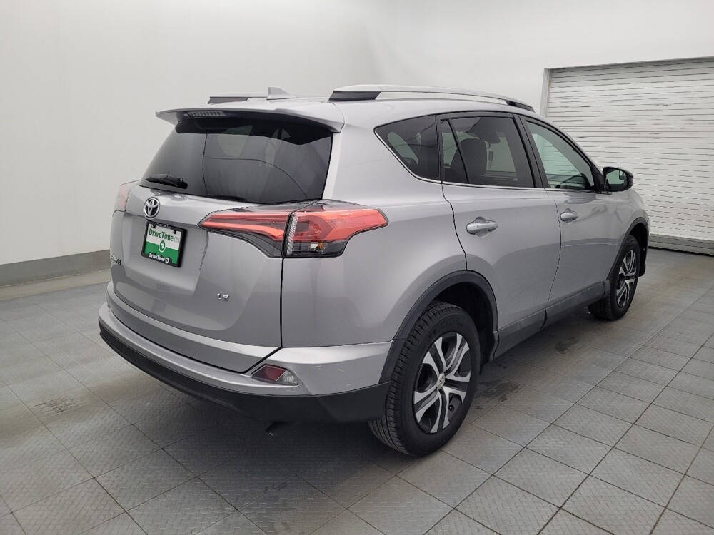 2017 Toyota RAV4 in Bradenton, FL 34207 - 18078197 9