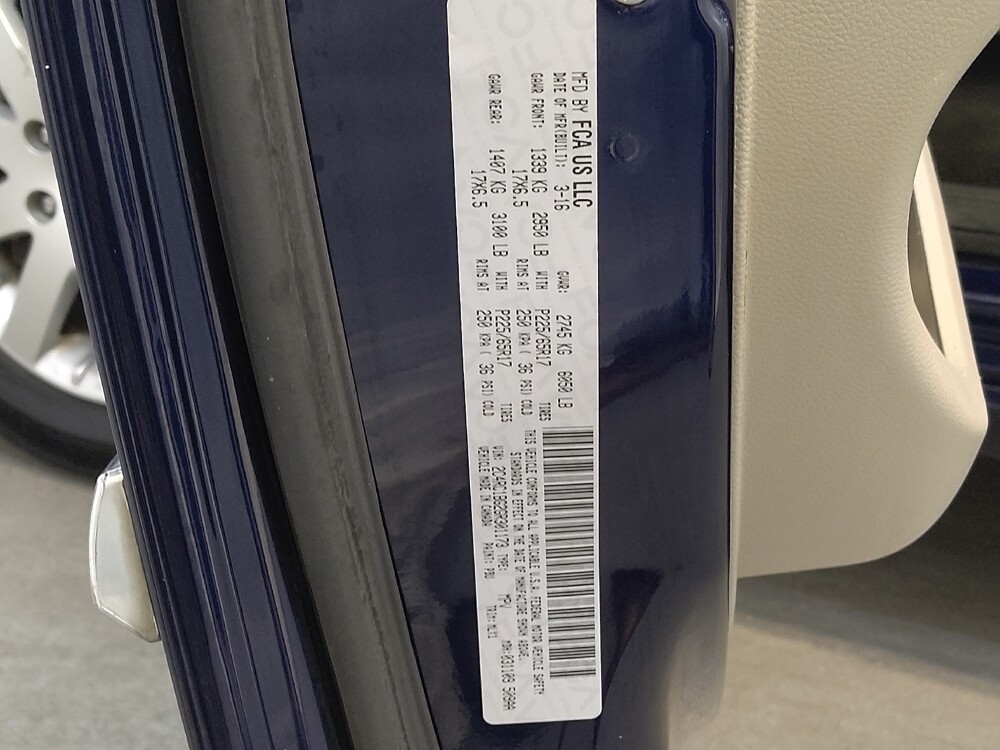 2016 Chrysler Town & Country in Fairfield, OH 45014 - 18078199 33