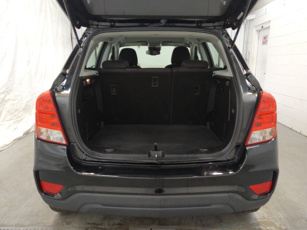 2018 Chevrolet Trax in Fairfield, OH 45014 - 18078200 29