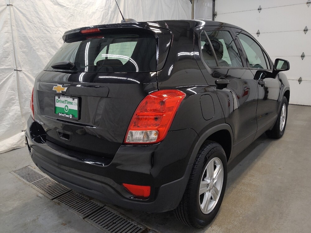 2018 Chevrolet Trax in Fairfield, OH 45014 - 18078200 9