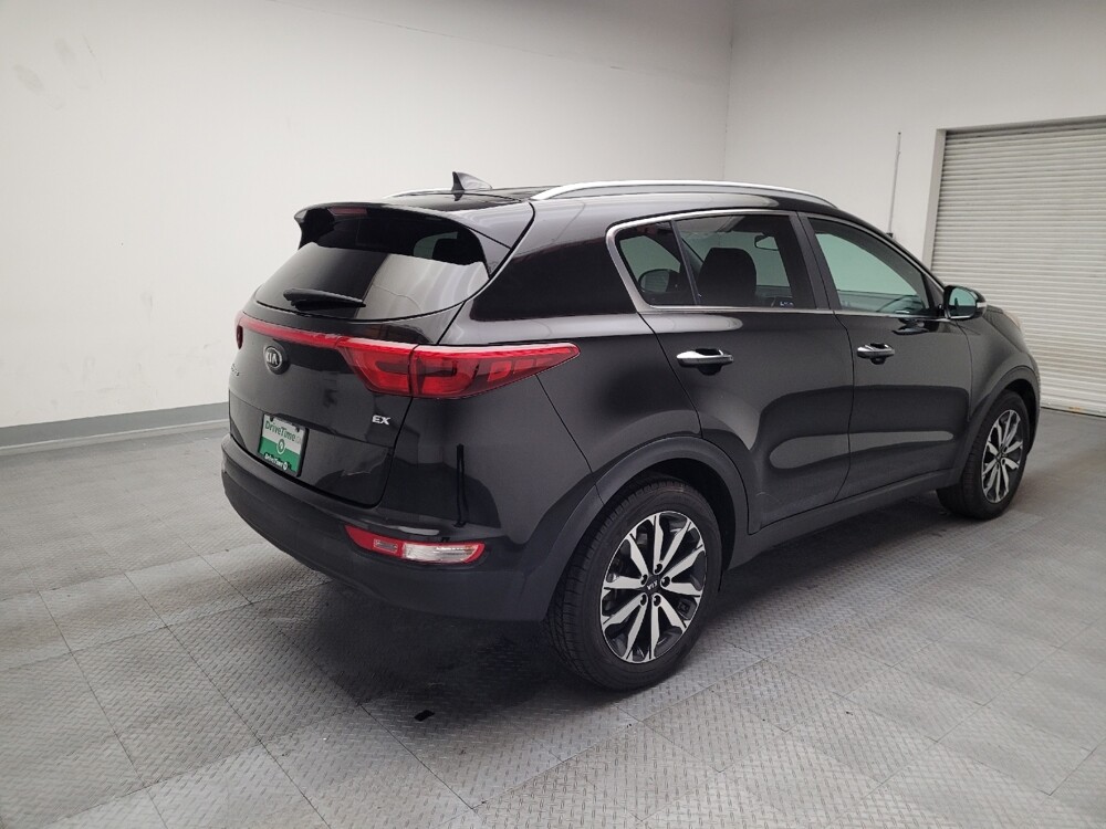2019 Kia Sportage in Montclair, CA 91763 - 18078206 9