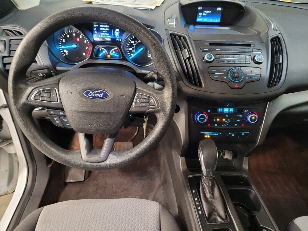 2018 Ford Escape in Montclair, CA 91763 - 18078208 22