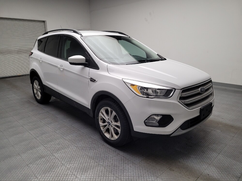 2018 Ford Escape in Montclair, CA 91763 - 18078208 13