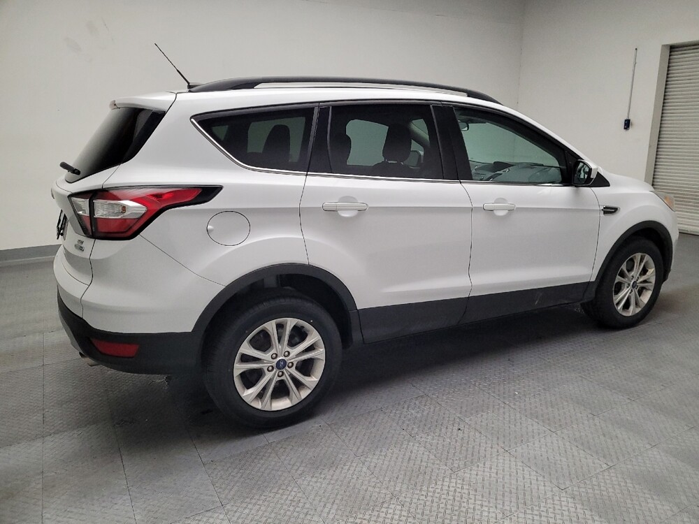 2018 Ford Escape in Montclair, CA 91763 - 18078208 10