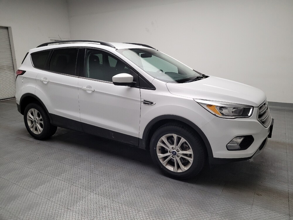 2018 Ford Escape in Montclair, CA 91763 - 18078208 11