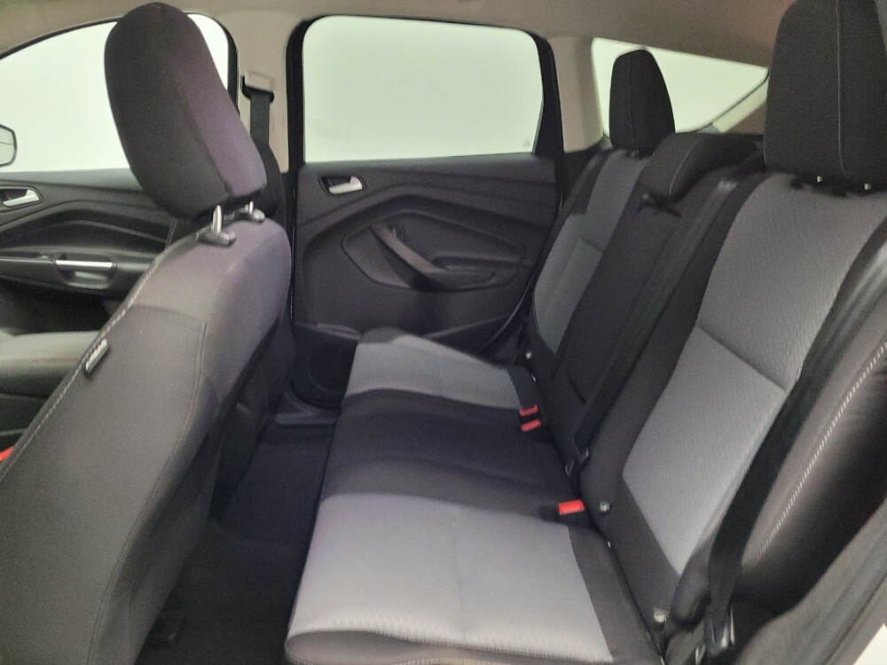 2018 Ford Escape in Montclair, CA 91763 - 18078208 18
