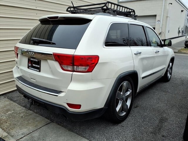 2011 Jeep Grand Cherokee in Winchester, VA 22602 - 18078236 3