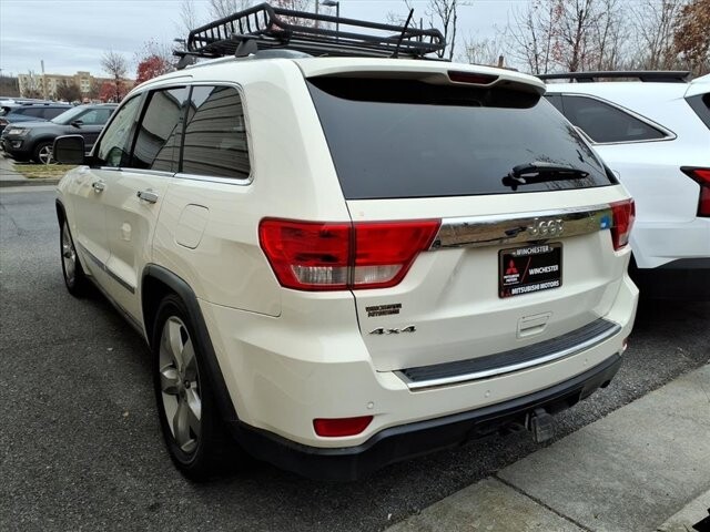 2011 Jeep Grand Cherokee in Winchester, VA 22602 - 18078236 4