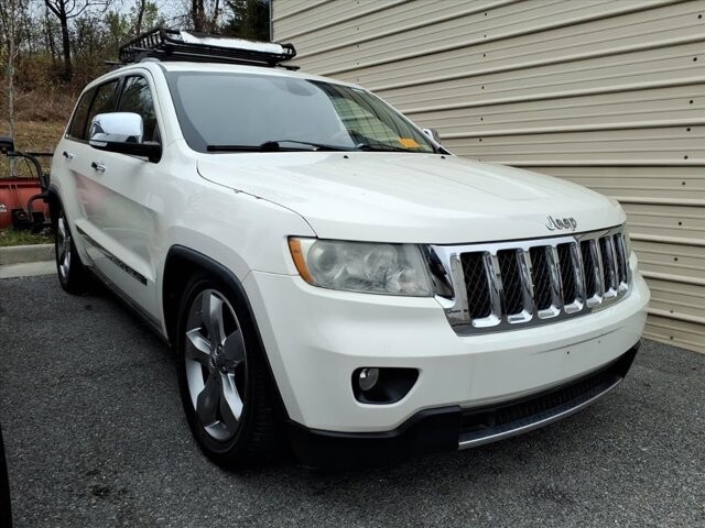 2011 Jeep Grand Cherokee in Winchester, VA 22602 - 18078236 2