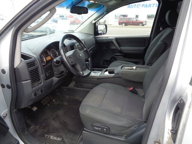 2011 Nissan Titan in Lebanon, TN 37087-3302 - 18078242 5