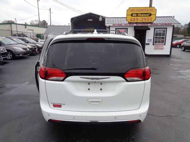 2017 Chrysler Pacifica in Lebanon, TN 37087-3302 - 18078244 4
