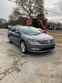 2015 Volkswagen Passat in Flowery Branch, GA 30542