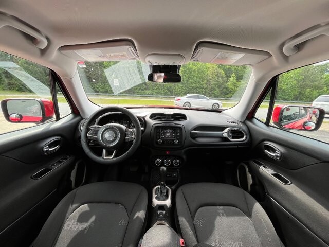2016 Jeep Renegade in Flowery Branch, GA 30542 - 18078250 7