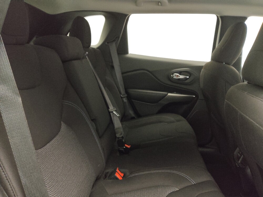 2020 Jeep Cherokee in Conyers, GA 30094 - 18078264 19