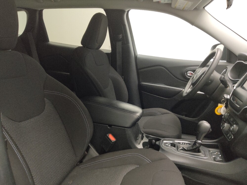 2020 Jeep Cherokee in Conyers, GA 30094 - 18078264 21