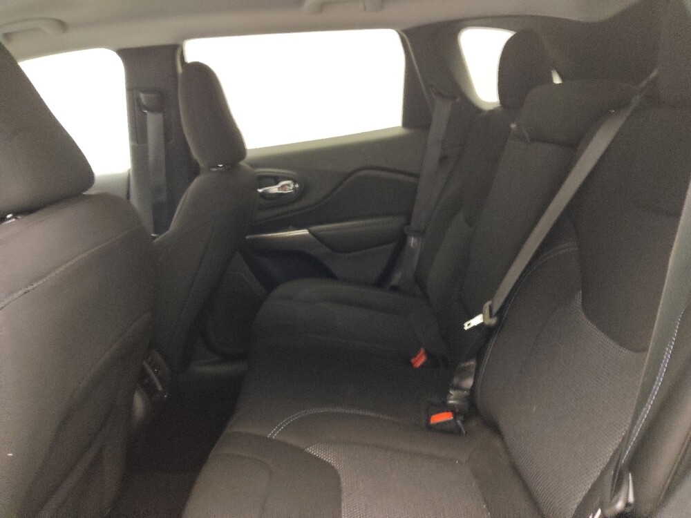 2020 Jeep Cherokee in Conyers, GA 30094 - 18078264 18