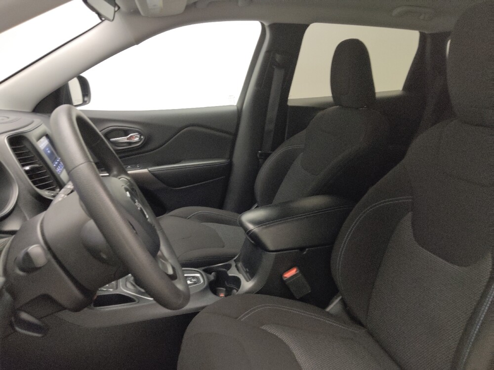 2020 Jeep Cherokee in Conyers, GA 30094 - 18078264 17