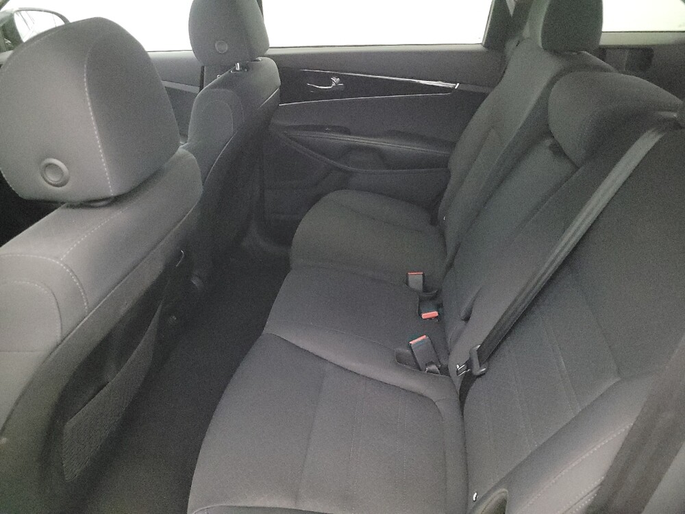 2019 Kia Sorento in Woodbridge, VA 22191 - 18078265 18