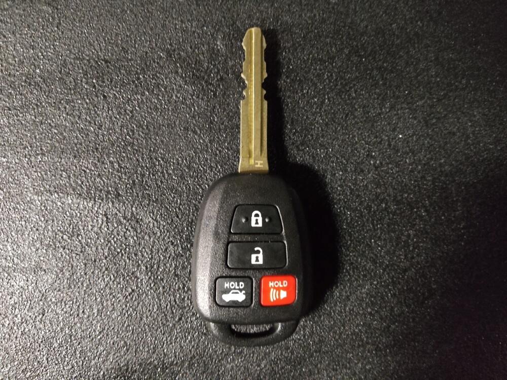 2017 Toyota Camry in Pelham, AL 35124 - 18078266 32