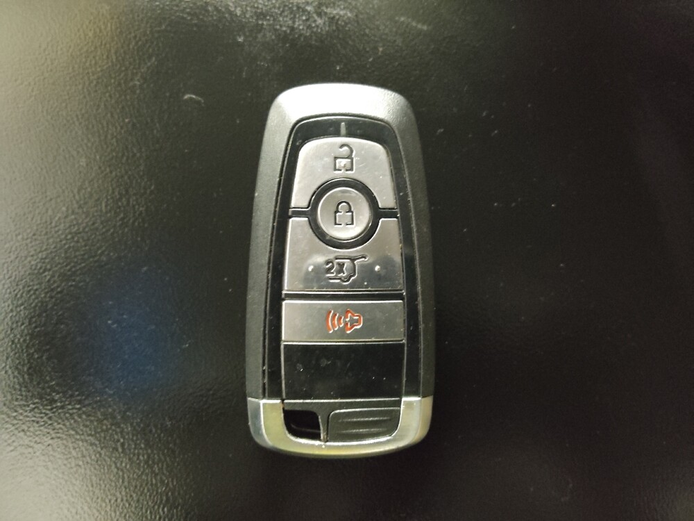 2022 Ford Explorer in Macon, GA 31210 - 18078276 32