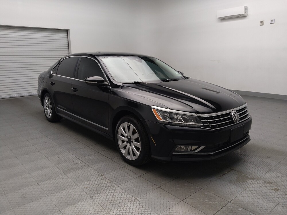 2017 Volkswagen Passat in Fort Worth, TX 76116 - 18078278 13
