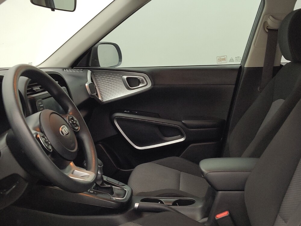 2020 Kia Soul in Clearwater, FL 33764 - 18078289 17