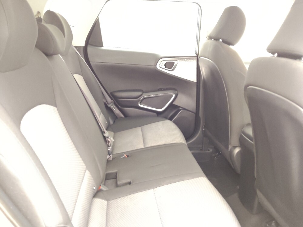 2020 Kia Soul in Clearwater, FL 33764 - 18078289 21