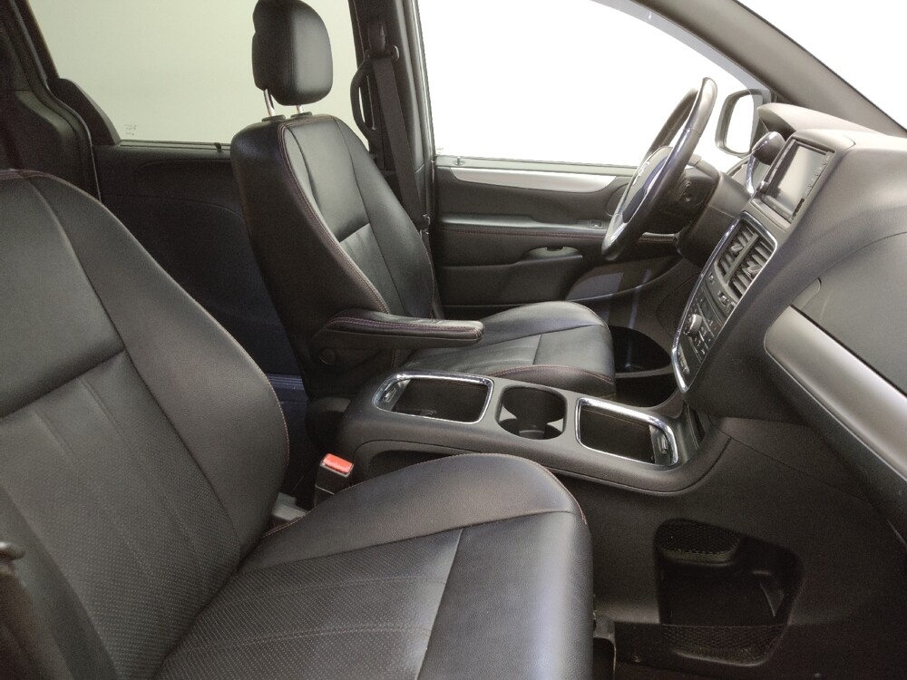 2020 Dodge Grand Caravan in Lakewood, CO 80215 - 18078306 21