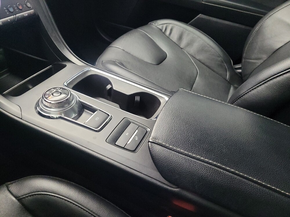 2019 Ford Fusion in Memphis, TN 38115 - 18078311 26