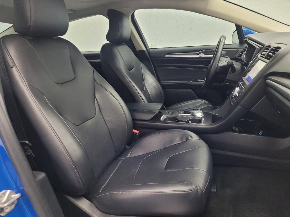 2019 Ford Fusion in Memphis, TN 38115 - 18078311 21