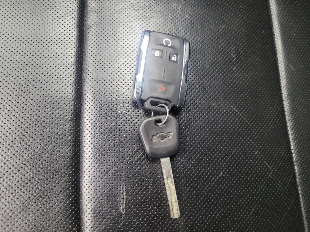 2017 Chevrolet Silverado 1500 in Huntsville, AL 35816 - 18078312 32