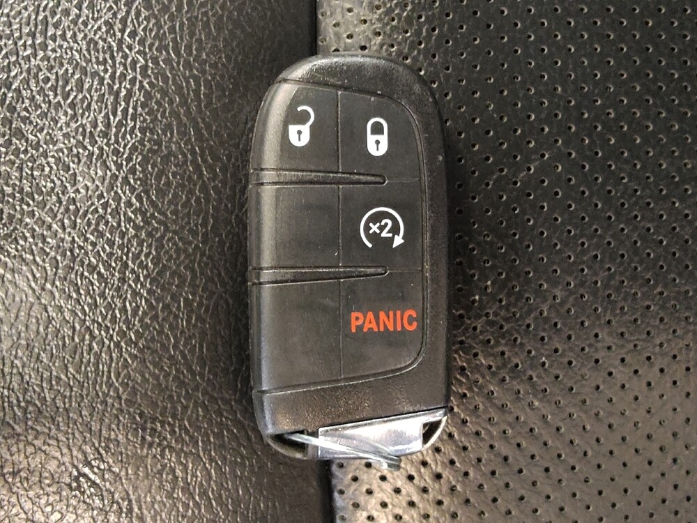 2019 Jeep Compass in Cincinnati, OH 45255 - 18078319 32