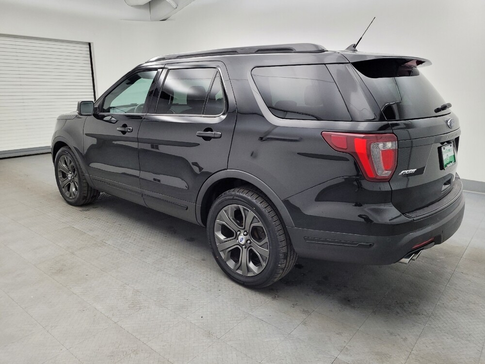 2018 Ford Explorer in Louisville, KY 40258 - 18078324 3