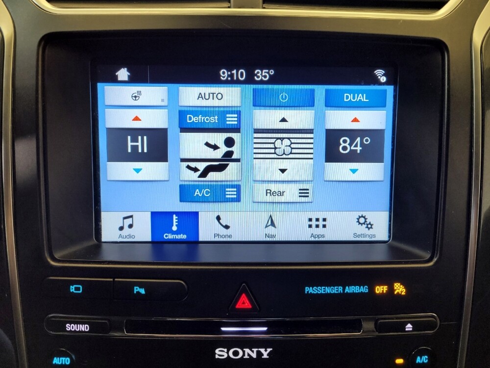 2018 Ford Explorer in Louisville, KY 40258 - 18078324 25