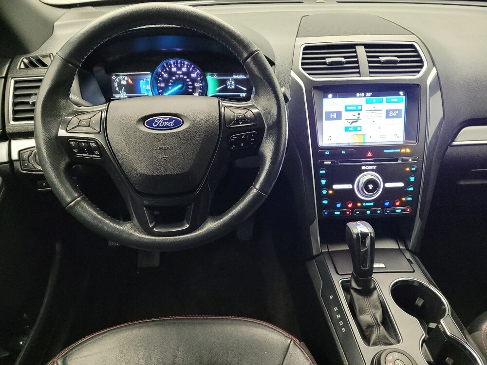 2018 Ford Explorer in Louisville, KY 40258 - 18078324 22