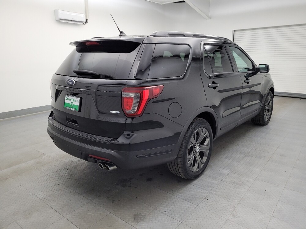 2018 Ford Explorer in Louisville, KY 40258 - 18078324 9